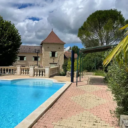 De Pegourdy Vakantiehuis *